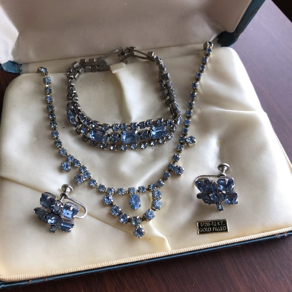 true vintage set